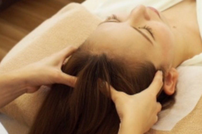 ドライヘッドマッサージ